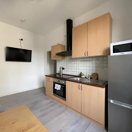 For Fitters I Schuetzenstr 4-12 Apartment *