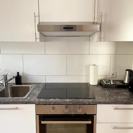 For Fitters I Schuetzenstr 4-12 Apartment