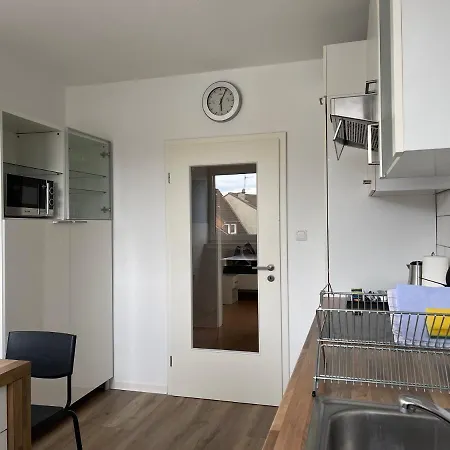 For Fitters I Schuetzenstr 4-12 Apartment *