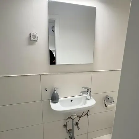 Apartment For Fitters I Schuetzenstr 4-12