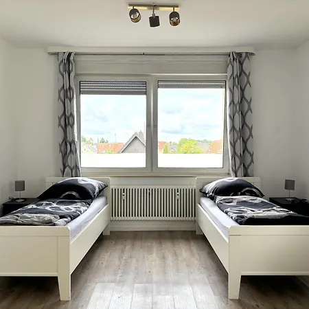 For Fitters I Schuetzenstr 4-12 Apartment