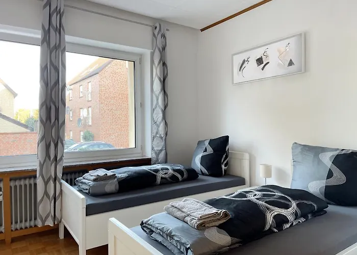 For Fitters I Schuetzenstr 4-12 Lejlighed *
