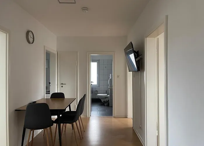 For Fitters I Schuetzenstr 4-12 Lejlighed